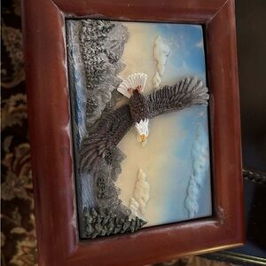 Majestic Eagle storage box